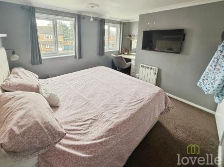 2 bedroom Semi-detached house to let in Harlaxton Drive, Lincoln, LN6