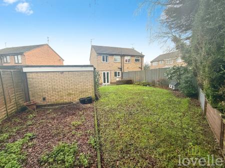 2 bedroom Semi-detached house to let in Harlaxton Drive, Lincoln, LN6