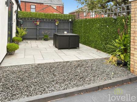 1 bedroom Detached bungalow for sale in Windermere Avenue, North Hykeham, LN6