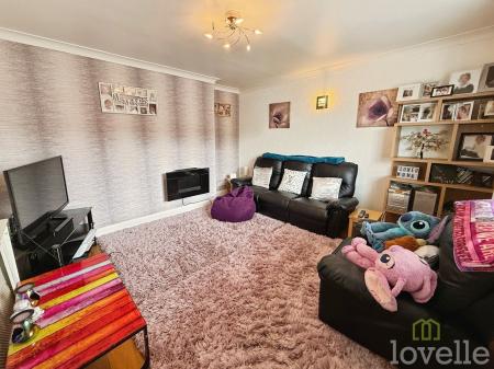 3 bedroom Terraced House for sale in Coult Avenue, North Hykeham, LN6