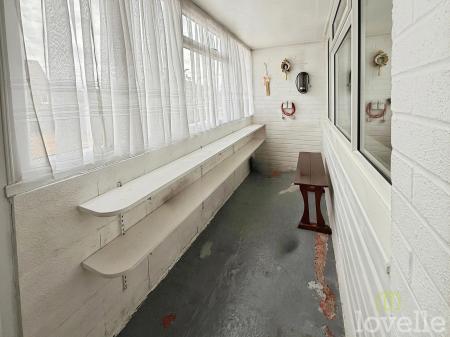2 bedroom Detached bungalow for sale in Redwood Drive, Waddington, LN5