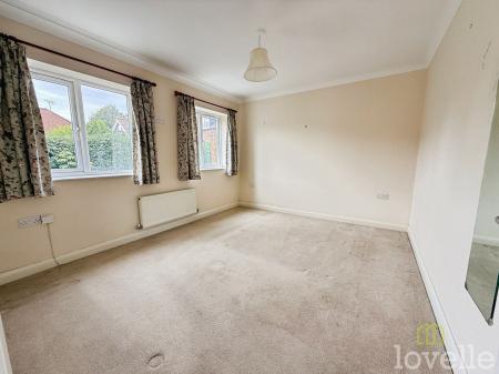 3 bedroom Detached bungalow for sale in Grantham Road, Waddington, LN5