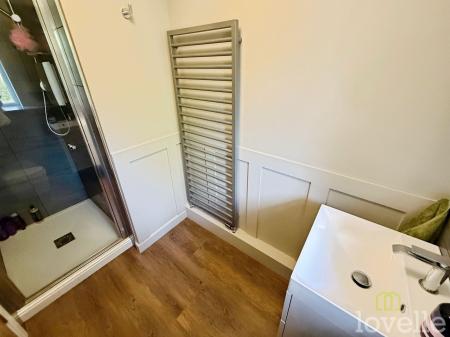 4 bedroom Detached house for sale in Wickenby Close, North Hykeham, LN6