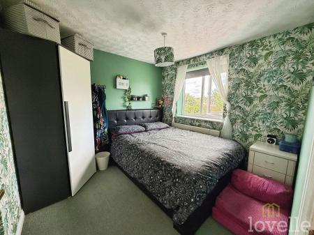 3 bedroom Semi-detached house for sale in The Gleanings, Navenby, LN5