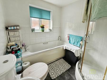 3 bedroom Semi-detached house for sale in Wigsley Road, Lincoln, LN6