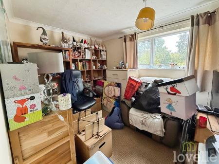 3 bedroom Semi-detached house for sale in Lindholme Road, Lincoln, LN6