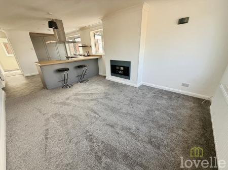 3 bedroom Detached bungalow for sale in Garrick Close, Lincoln, LN5
