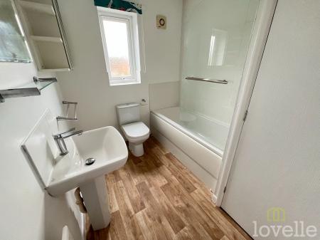 2 bedroom Terraced House to let in Harrier Court, Lincoln, LN6