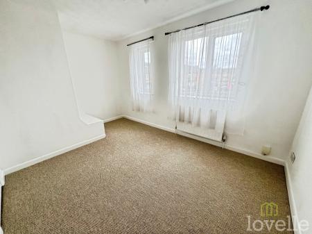 2 bedroom Terraced House to let in Harrier Court, Lincoln, LN6