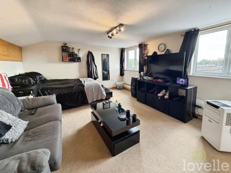 4 bedroom Detached bungalow for sale in Meadow Lane, North Hykeham, LN6