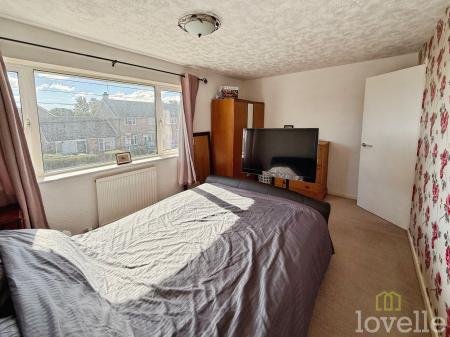 3 bedroom Terraced House for sale in Larchwood Crescent, Lincoln, LN6