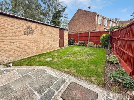 3 bedroom Semi-detached house for sale in Stenigot Road, Lincoln, LN6