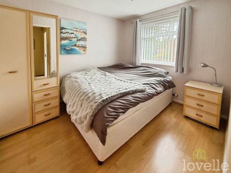 3 bedroom Semi-detached house for sale in Stenigot Road, Lincoln, LN6