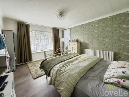 2 bedroom Detached bungalow for sale in St. Hilarys Close, North Hykeham, LN6