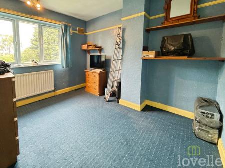 3 bedroom Semi-detached house for sale in Western Crescent, Lincoln, LN6