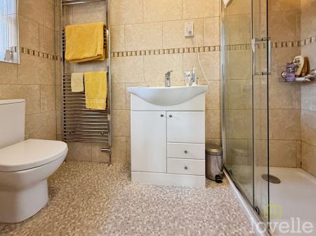4 bedroom Detached house for sale in St. Georges Drive, Woodhall Spa, LN10