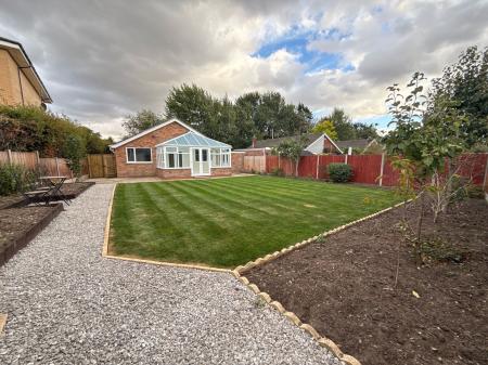 3 bedroom Detached bungalow for sale in Greenbank Drive, Lincoln, LN6