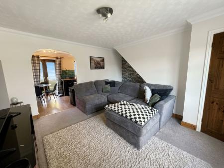3 bedroom Semi-detached house for sale in Elsham Close, Lincoln, LN6
