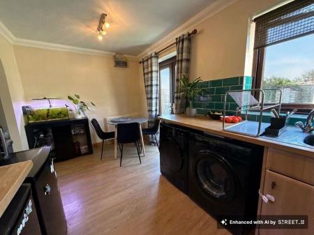 3 bedroom Semi-detached house for sale in Elsham Close, Lincoln, LN6