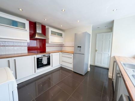 3 bedroom Terraced House for sale in Victoria Street, Bracebridge, LN5