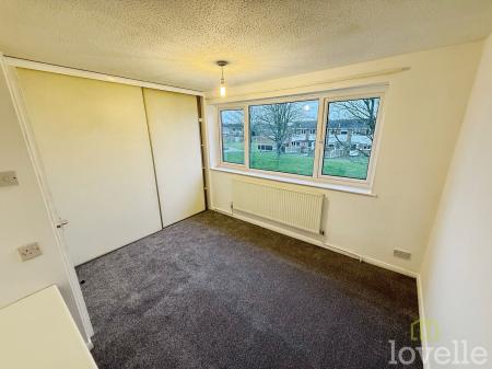 2 bedroom Terraced House to let in Lisburn Close, Lincoln, LN5