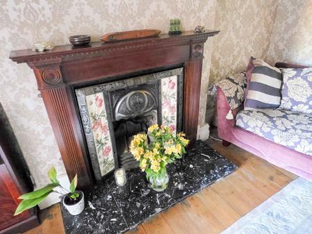 3 bedroom Semi-detached house for sale in South Park, Lincoln, LN5