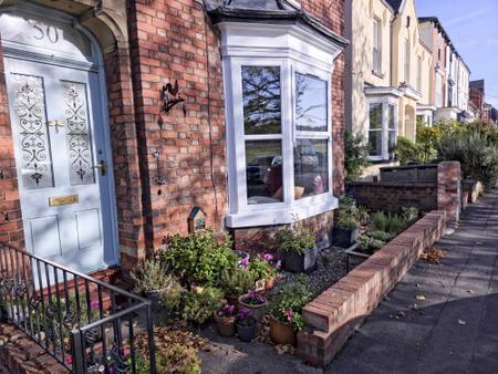 3 bedroom Semi-detached house for sale in South Park, Lincoln, LN5