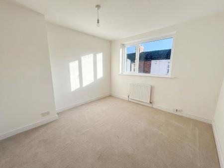 2 bedroom Terraced House for sale in Ellison Street, Lincoln, LN5