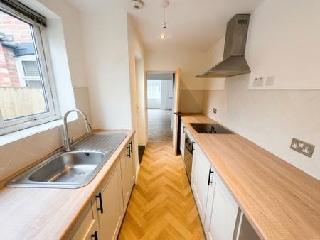 2 bedroom Terraced House for sale in Ellison Street, Lincoln, LN5