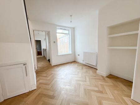 2 bedroom Terraced House for sale in Ellison Street, Lincoln, LN5