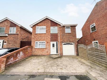 Malvern Close, Lincoln, LN5