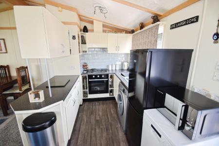 2 bedroom Park home for sale in Pear Tree Manor, Wainfleet Bank, PE24