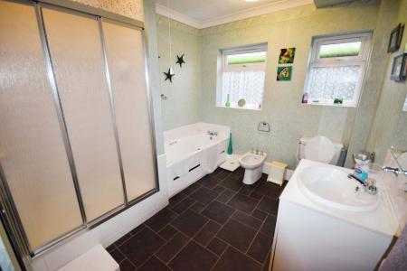 3 bedroom Detached bungalow for sale in Beresford Avenue, Skegness, PE25