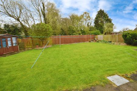 3 bedroom Detached bungalow for sale in Croft Lane, Croft, PE24