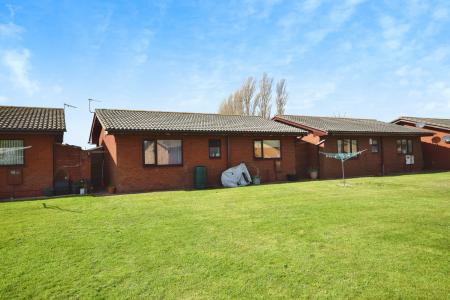 2 bedroom Detached bungalow for sale in Eastfield Park, Chapel St Leonards, PE24