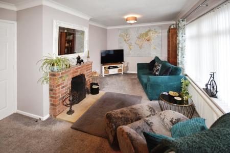 2 bedroom Detached bungalow for sale in Elm Crescent, Burgh Le Marsh, PE24