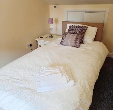 3 bedroom Terraced House for sale in High Street, Wainfleet All Saints, PE24