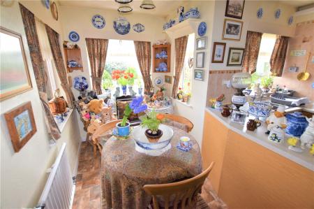 3 bedroom Detached house for sale in Hill Top, Hall Lane, Burgh Le Marsh, PE24