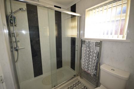 2 bedroom Bungalow for sale in Holden Drive, Burgh Le Marsh, PE24