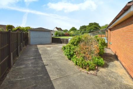 2 bedroom Detached bungalow for sale in Mayfield Grove, Skegness, PE25