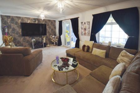 2 bedroom Semi-detached bungalow for sale in Ramsay Close, Skegness, PE25