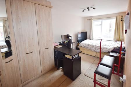 2 bedroom Flat for sale in Roman Bank, Skegness, PE25