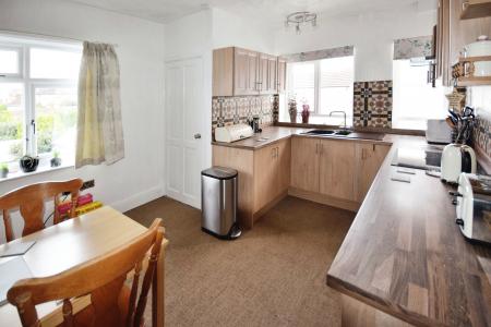 2 bedroom Maisonette for sale in Sandbeck Avenue, Skegness, PE25