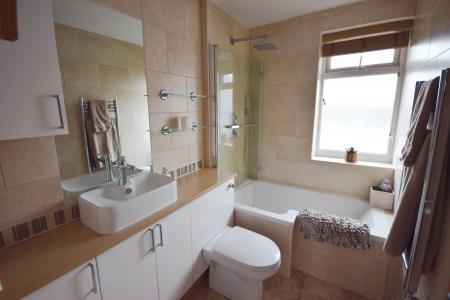 4 bedroom Semi-detached house for sale in Skegness Road, Burgh Le Marsh, PE24