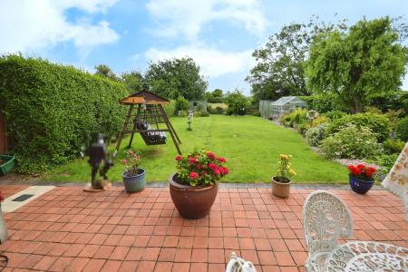 3 bedroom Semi-detached house for sale in Station Road, Burgh Le Marsh, PE24