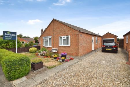 Sycamore Close, Croft, PE24