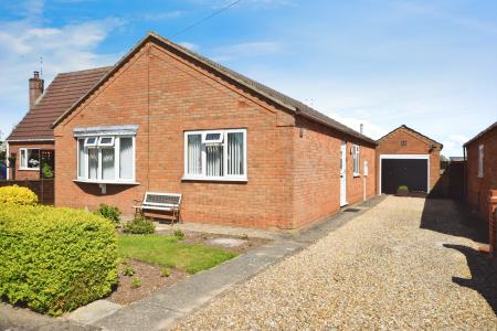 Sycamore Close, Croft, PE24