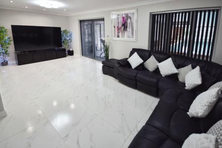 7 bedroom Detached house for sale in Vicarage Lane, Wainfleet St Mary, PE24