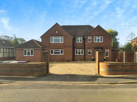 7 bedroom Detached house for sale in Vicarage Lane, Wainfleet St Mary, PE24