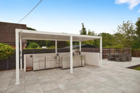 7 bedroom Detached house for sale in Vicarage Lane, Wainfleet St Mary, PE24